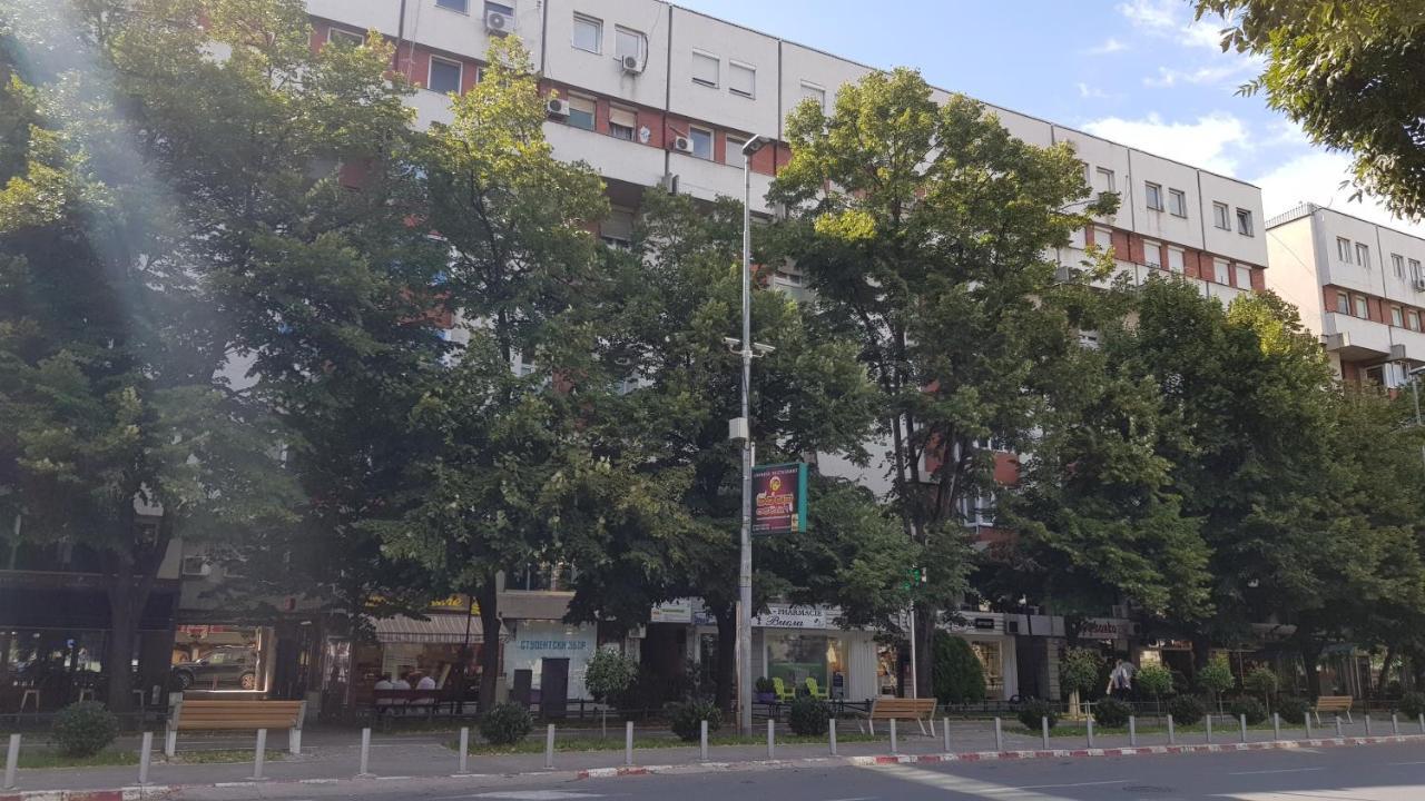Central View Apartment Skopje Ngoại thất bức ảnh